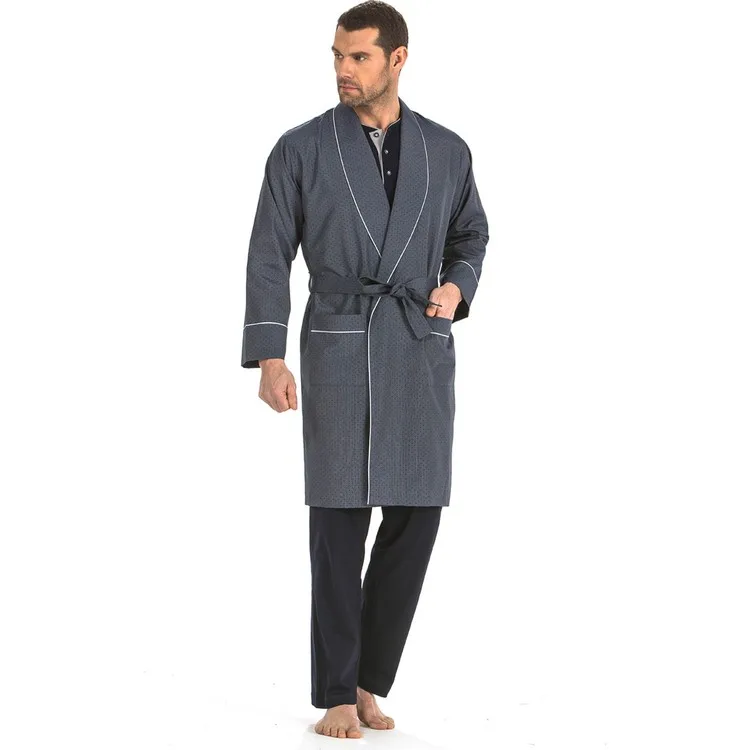 Pierre Cardin 5 длинных пижамных халатов и шорт