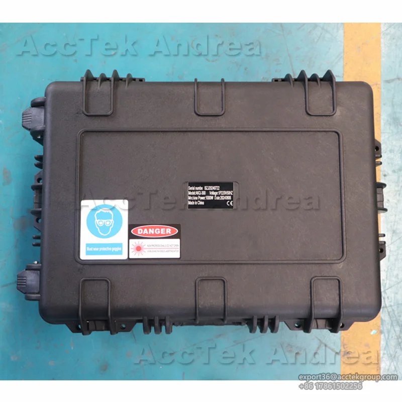 Доступна автоматическая лазерная чистящая машина для дерева и тонких материалов