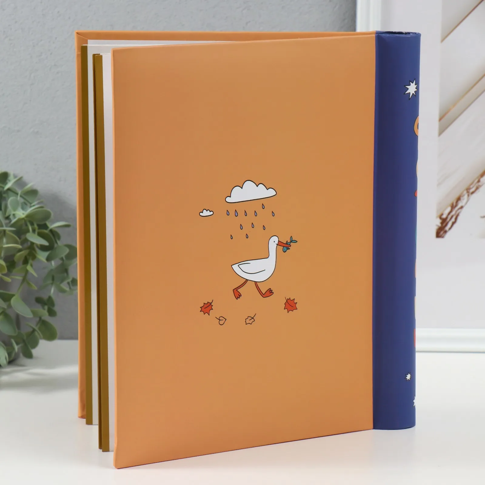 Фотоальбом на 20 магнитных листов 23х28 см 'SPb city art orange' (комплект из 3 шт)