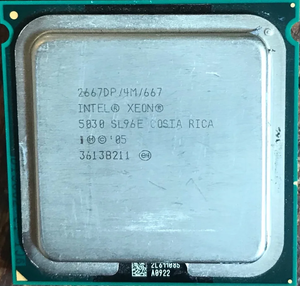 Процессор Intel Xeon 5030 Dempsey  LGA771