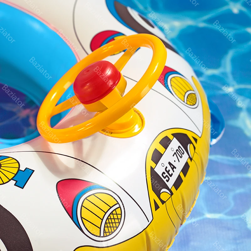 Надувной круг для плавания детский с трусами и спинкой купания у воды в бассейне