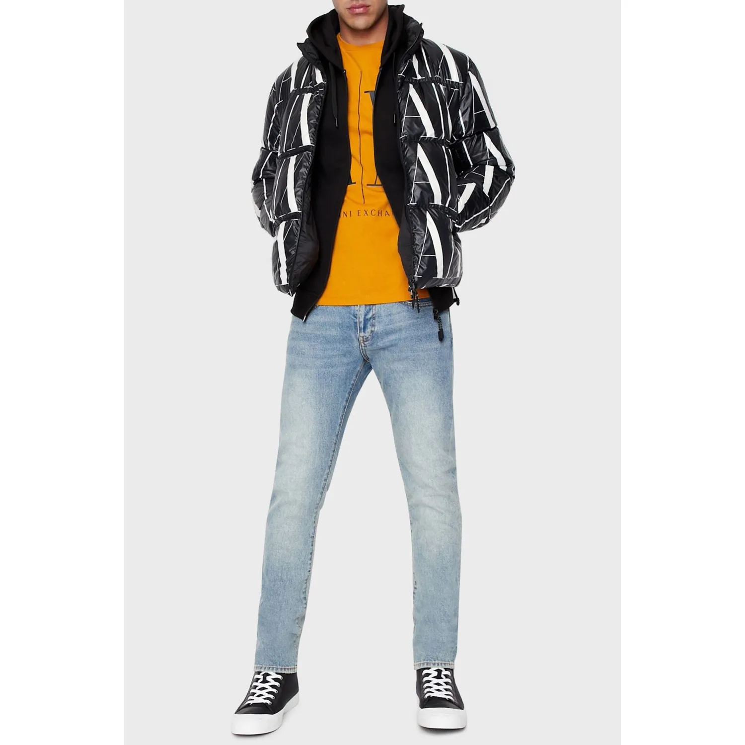 Рисунок 2 - Armani Exchange Регулярные надувные