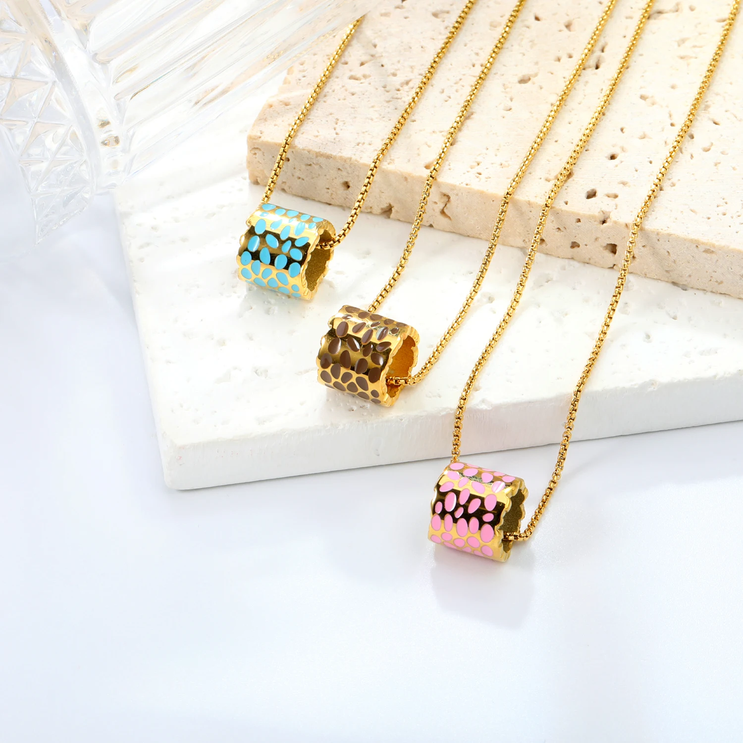 Фото LUXUKISSKIDS модные готические черные цилиндрические ожерелья с подвеской для женщин/мужчин пара стальное розовое колье юбилейные украшения для подарков №3