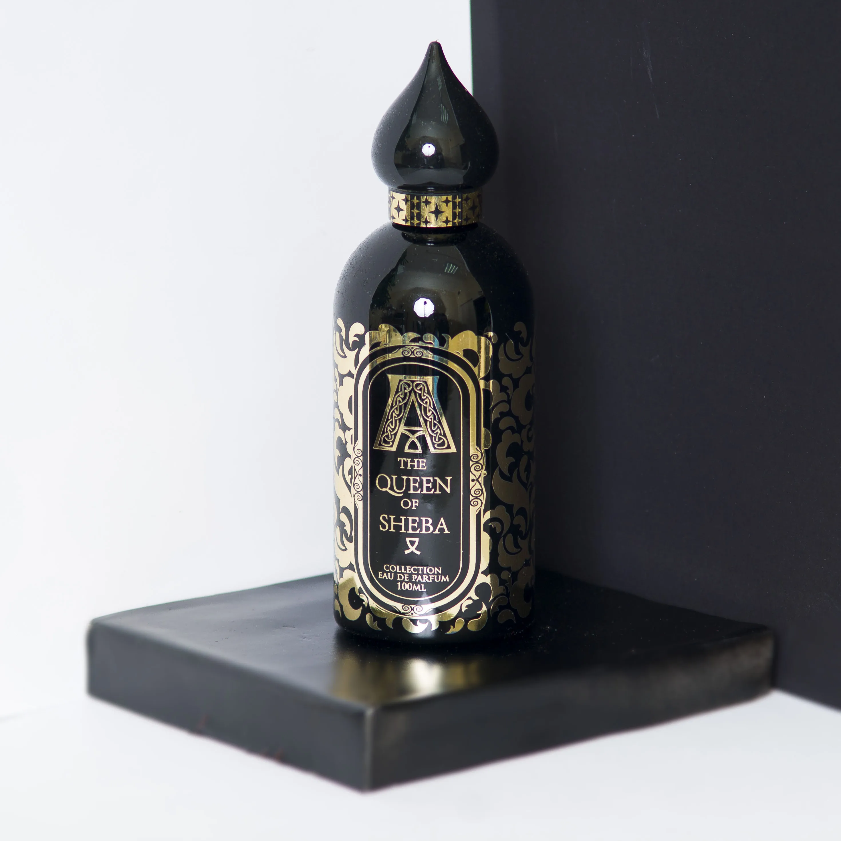 Attar collection the queens throne