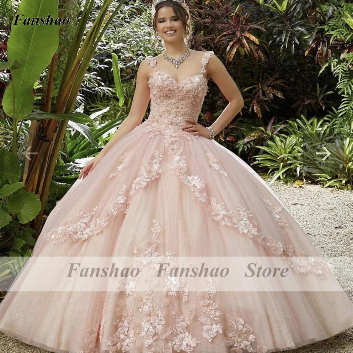 

Fanshao wd368 Princess Quinceanera Dress Sweet 16 Ball Gown Appliques Sequins Beads Flowers Backless Party Vestidos De 15 Años