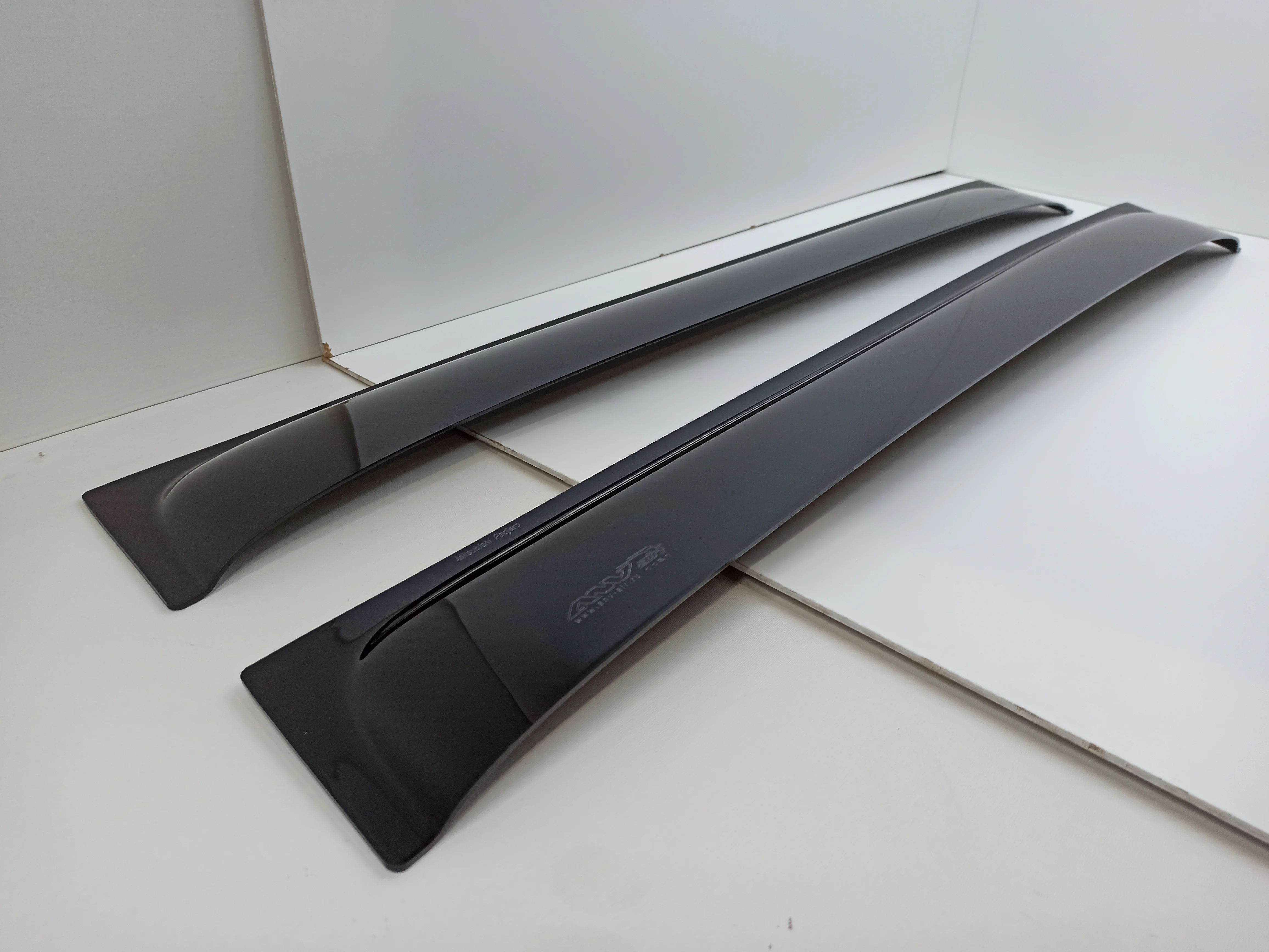 Mitsubishi pajero sport 2016. дефлекторы паджеро 4. дефлекторы на паджеро. дефлекторы на паджеро. дефлекторы на паджеро.