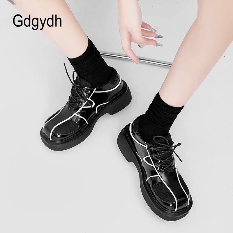 

Gdgydh Classic Platform Oxfords Shoes for Women Retro Patent Leather Cross Tied Mixed Color Chunky Heels Japanese Style