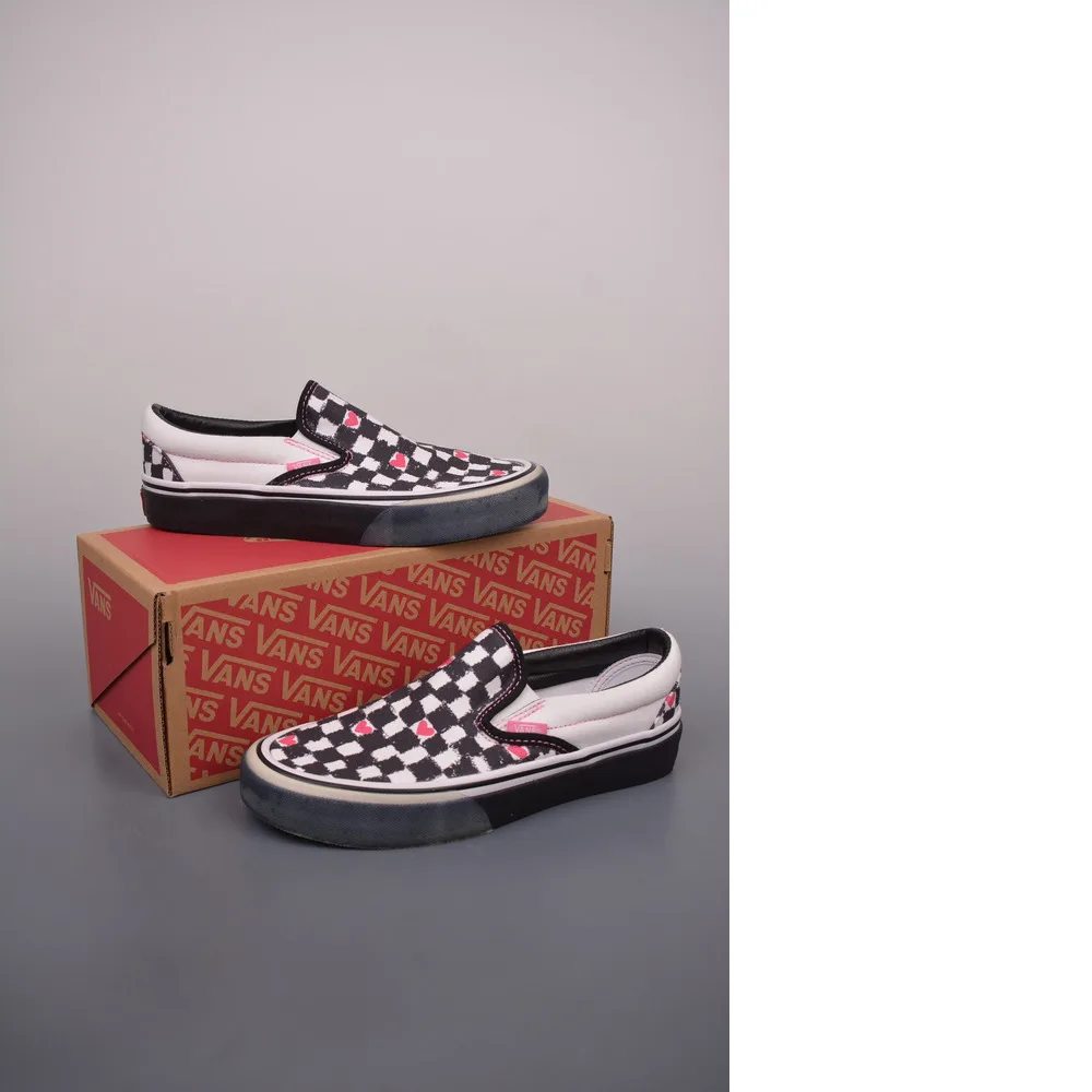 Vans Slip-On Classic Co-Branded THE MUSEUM VISITOR Модная и универсальная повседневная обувь из холста