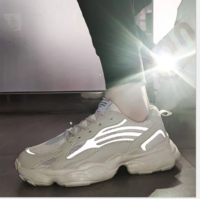 Новая мужская обувь Дышащая Студенческая Повседневная Трендовая с сетчатым