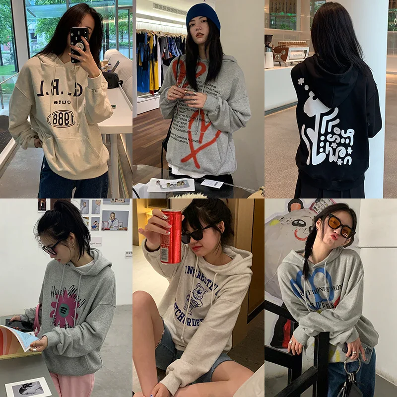 

Hoodies & Sweatshirts