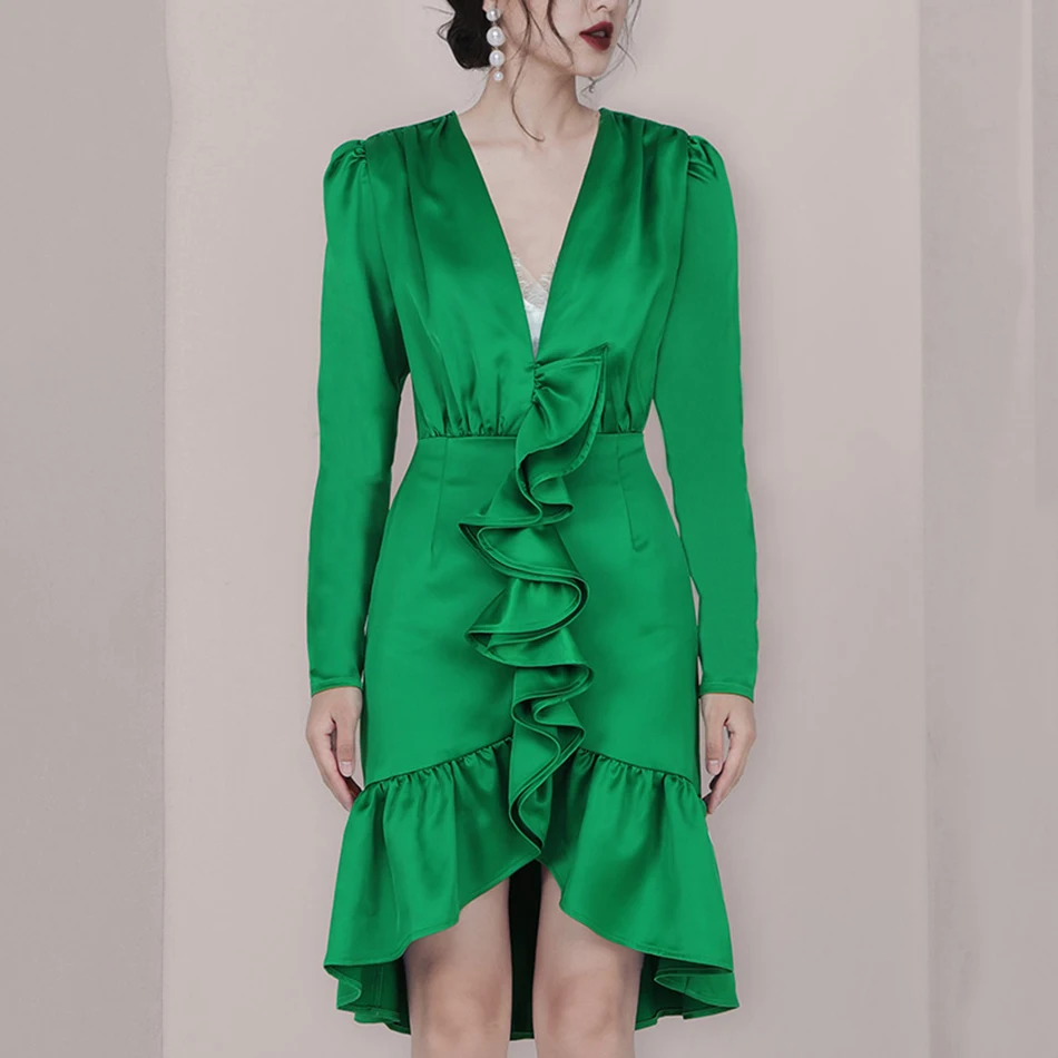 2019 зимнее Трендовое женское зеленое платье с рюшами дизайн длинным рукавом