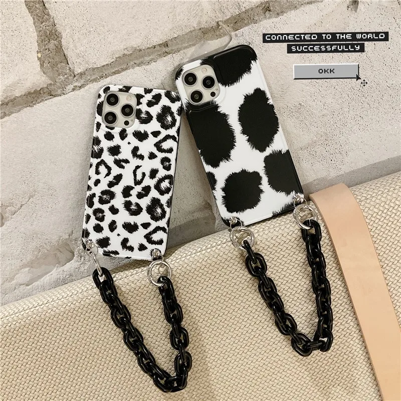 

Chain Wristband Phone Case Shell For iPhone 12 Pro Max 11 7 8 Plus X XR XS Max SE2020 Shockproof Leopard Print Rubber Cover