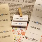 40x50 мм Хлопок с логотипом или текстом шитье аксессуары Этикетка, бирки для вязаных изделий, на заказ, персонализированная, технические, Подарочные бирки