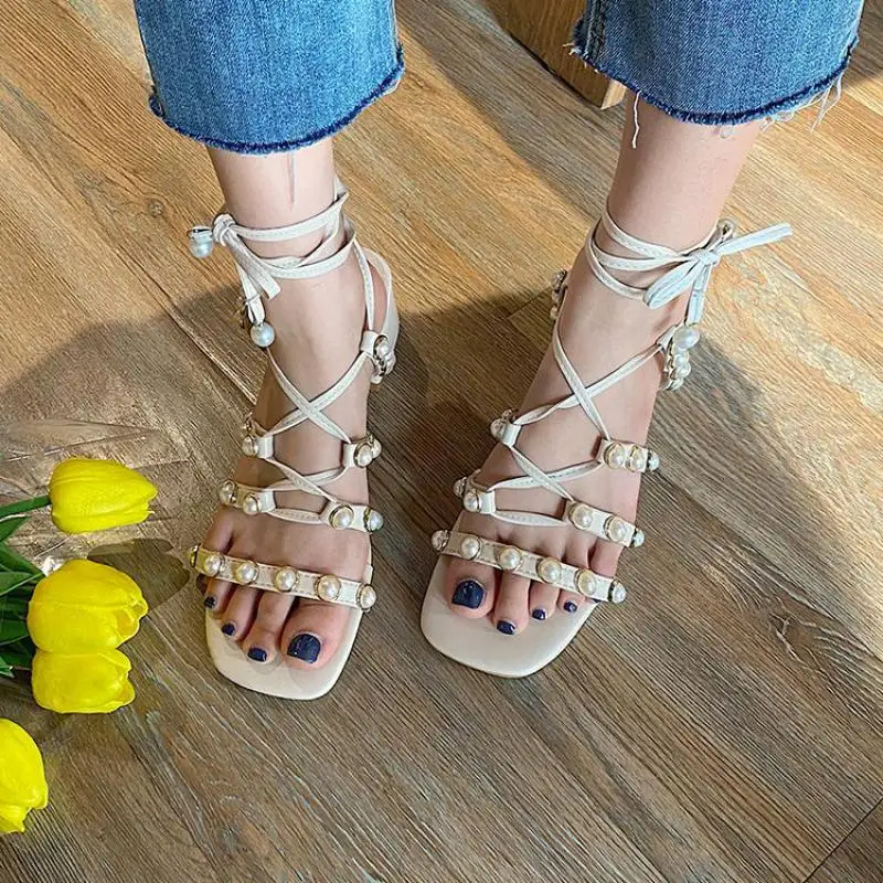 

Gladiator Sandals Women Open Toe Cross-strap Modern Sandals Lace-up Pearl Narrow Band Lady Shoes Square Heel Women's Sandal
