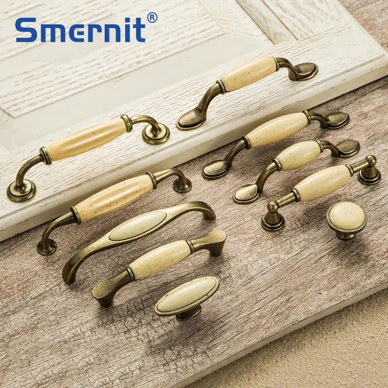 

Beige Ceramic Door Handles Antique Furniture Knobs and Handles for Kitchen Cabinet Cupboards Drawer Pulls Concise Drawer Handles
