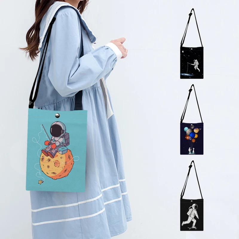Women Classic Le Petit Prince Print Crossbody Cell Phone Pouch Purse Cartoon Astronaut Printed