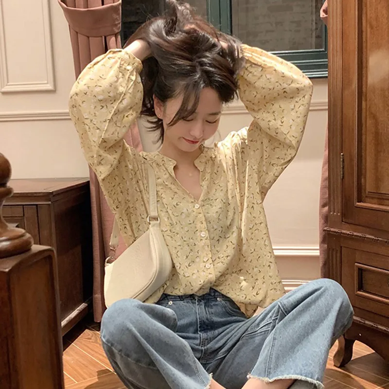 

Women Clothes French Lantern Floral Shirt Female Design Sense Niche Long Sleeves