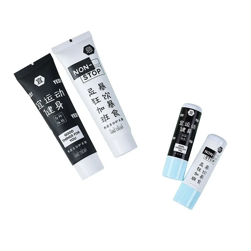 

Cartoon Moisturizing Hydrating Hand Cream Lipstick Set Anti-freeze Cracking Moisturizing Hand Care Hand Cream Winter New Product