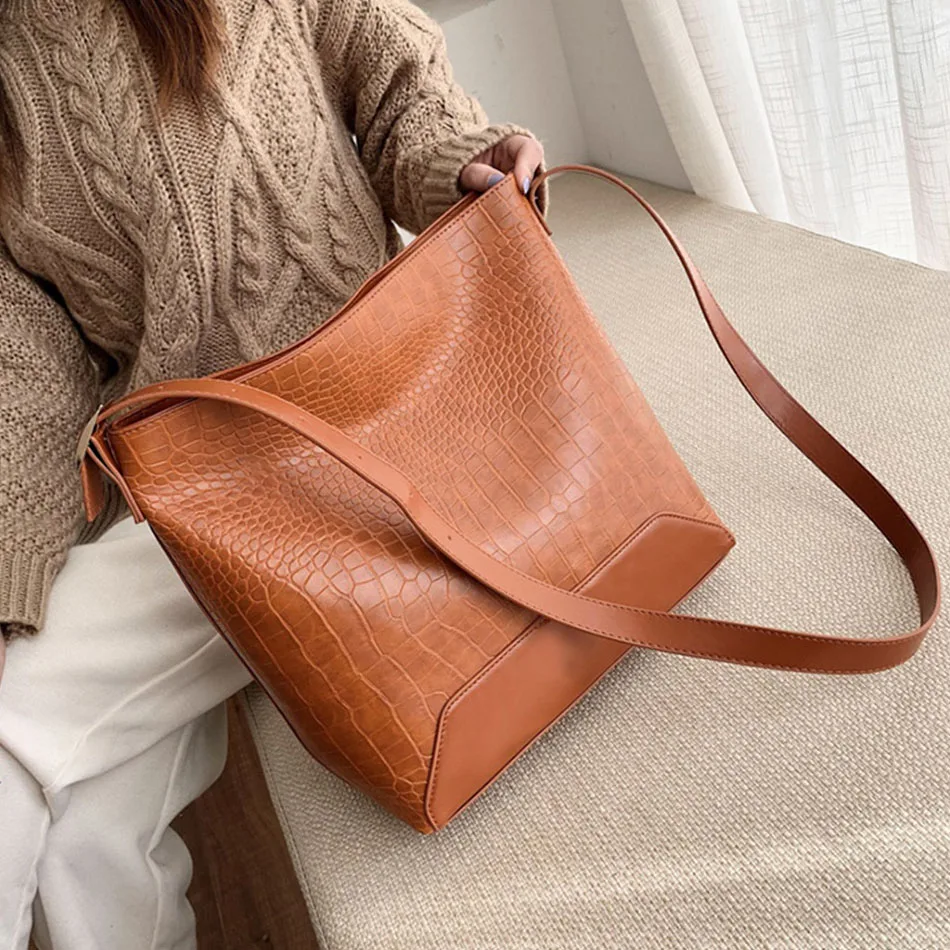 Женские сумки через плечо с каменным узором на осень и зиму 2020 роскошная сумка