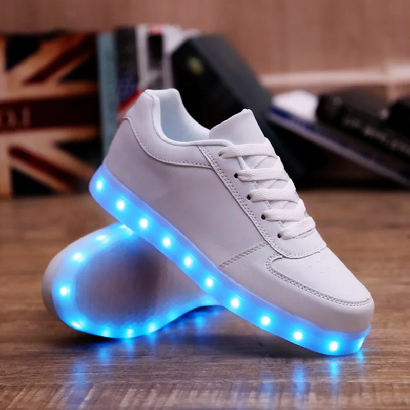 KRIATIV USB Charger glowing sneakers Lighted shoes for Boy&ampGirl Casual led children slippers Luminous Sneakers | Детская одежда и