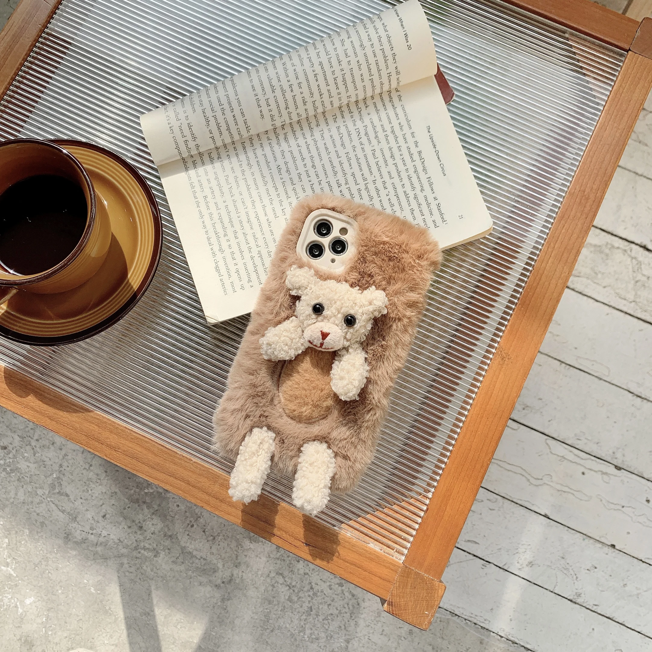 

Plush version-hug bear suitable for iphone 12 pro mobile phone case 11/ 7 / 8plus X XS Max Xr mini protective cover