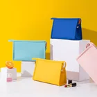 Женские сумки для макияжа из искусственной кожи, косметичка ярких цветов, водонепроницаемый портативный органайзер для туалетных принадлежностей, дорожный моющийся чехол для дам