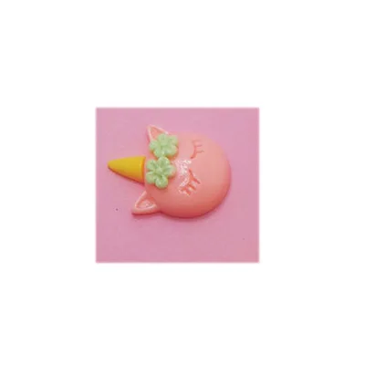 100Pcs/Lot Miniature Kawaii Unicorn Resin Flatback Cabochon for Scrapbooking Hair Bow Center Embellishment DIY Craft - Цвет: watermalen red
