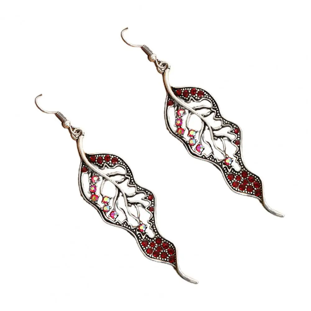 

1 Pair Drop Earrings Shiny Dangle Earrings Plant Shape Lightweight Dangle Earrings