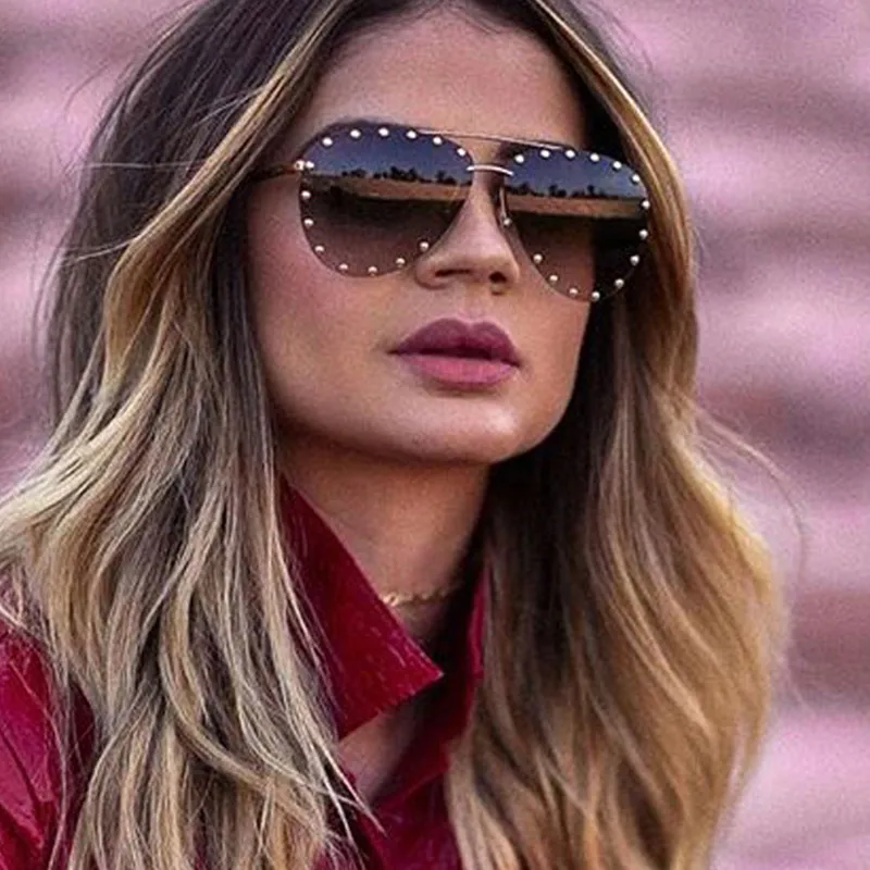 Женские металлические солнцезащитные очки-авиаторы с заклепками женские