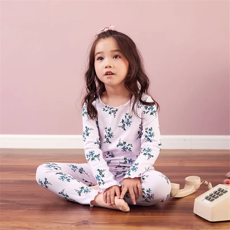 Пижамный костюм для маленьких девочек милые пижамы детские с цветочным принтом