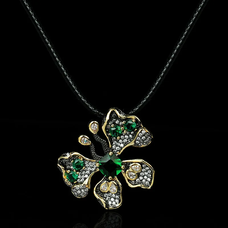

Vintage Classic 925 Silver Butterfly Green Zircon Pendant Clavicle Chain Black Gold Jewelry Women's Wedding Party Jewelry