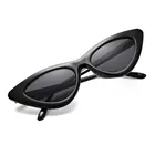 Солнцезащитные очки кошачий глаз женские, пикантные зеркальные треугольные, с чёрными линзами, с защитой UV400