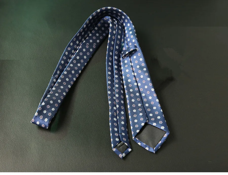 Классический мужской деловой ГАЛСТУК 7 см галстук в полоску с цветами модный для