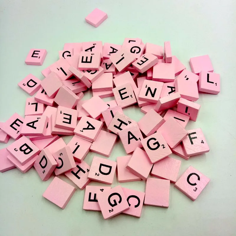 Деревянный скрэббл 100 шт./компл. деревянные буквы и цифры черного цвета цифровая