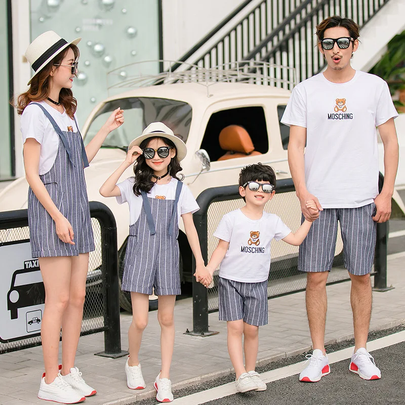 Summer 2020 Family Matching Striped Clothes Mum Mama Mom and Baby Girls Dress Overalls Jumpsuits for Boys Father Son Outfits | Мать и