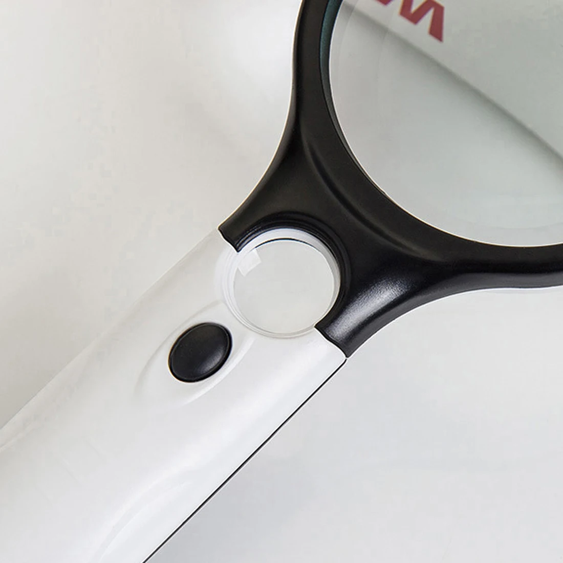 Лупа для чтения пожилых людей с 3 светодиодами Мини Ручной микроскоп подсветкой 3X