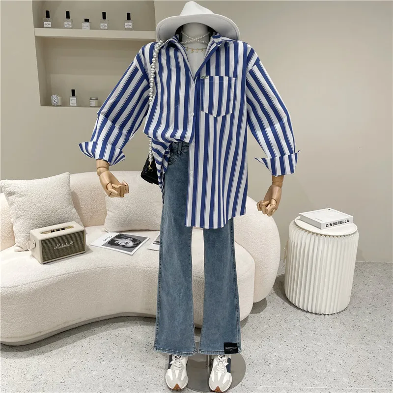

Women's Spring Summer 2021 Fashion Loose contrast Retro Blue stripe shirt