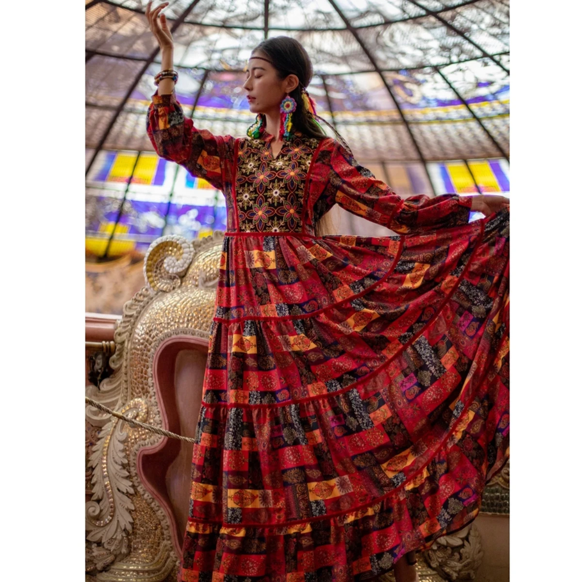 

Kiyumi Boho Embroidered Ethnic Maxi Women Dress V-Neck Long Sleeve Big Swing Hippie Chic Beach Dresses 2021 Spring Vestidos