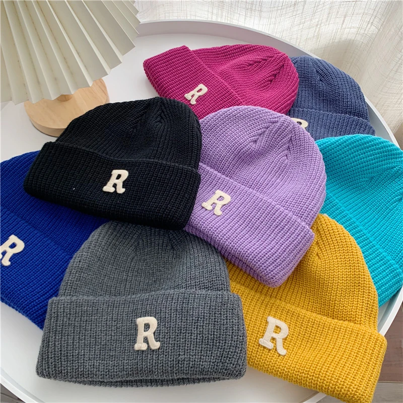 

2021 Autumn Black Red Winter Men Women Knitted Hat Solid Skuilles Beanies Dad Cap Thick Warm Ski Beanies Caps Girls