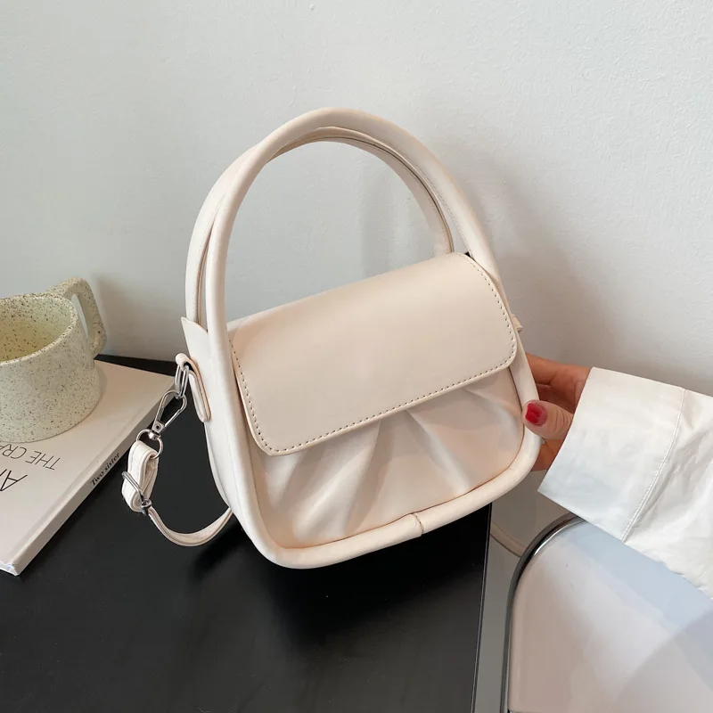 

Creative Bag Girl 2021 New Fashion Lady One-shoulder Stiletto Bag Fashion Folds Hands Carrying Net Red Women's Bag