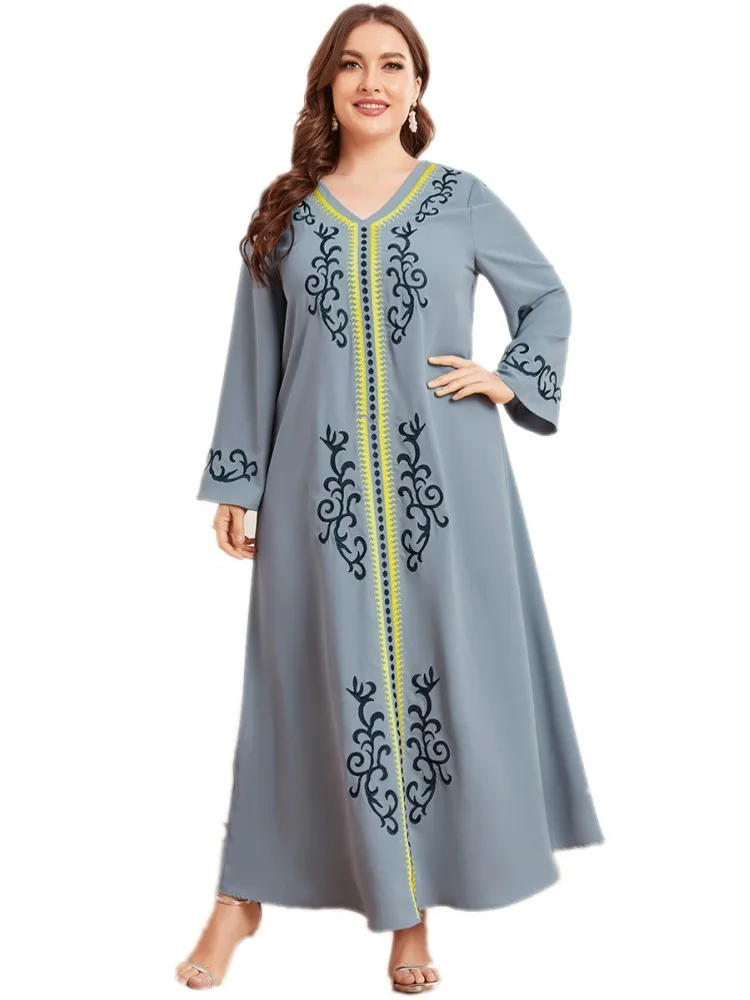 

2021 New Style Dress Urban Casual Plus Size Women's V-Neck Embroidery Long-Sleeved Folds Retro National Style Ethnic Long Skirt