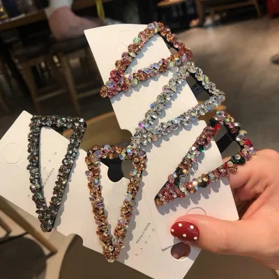 

Shiny Hollow Fashion Triangle Rhinestones Hairpin Hair Clip Hair Accessories