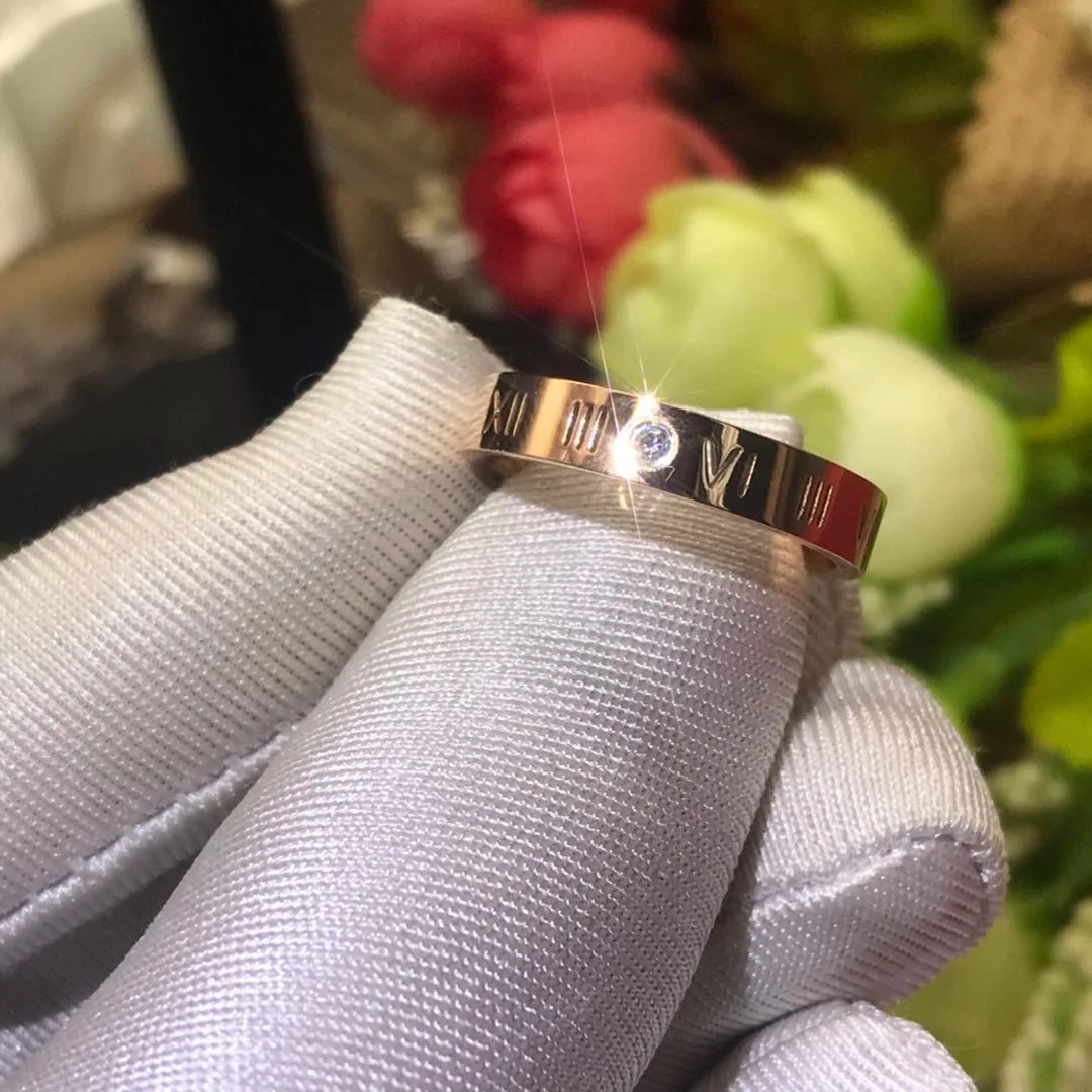 

Hot sale fashion rose gold Roman numerals with diamonds couple rings men and women wedding engagement rings classic jewelry