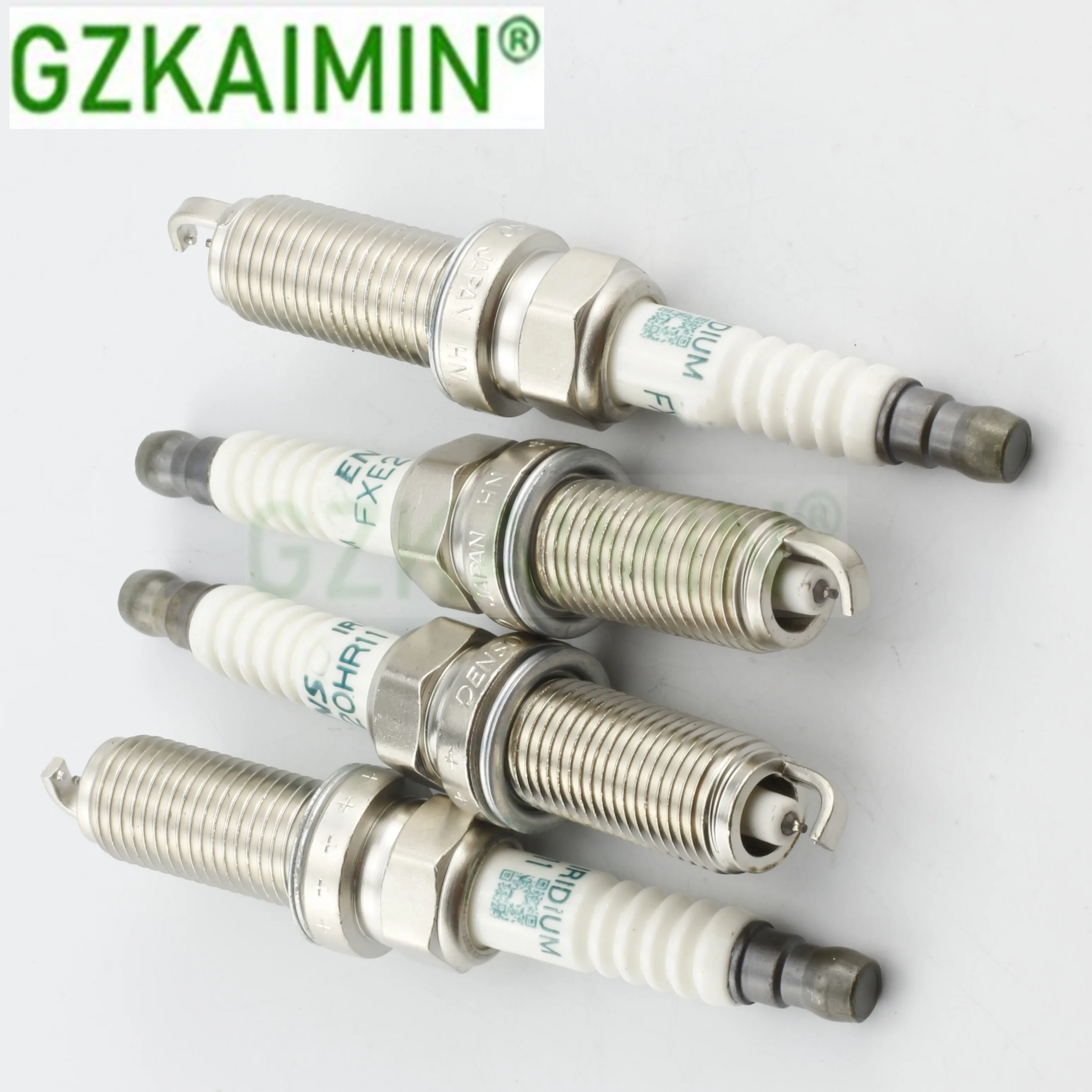 Набор из 4 высококачественных свечей зажигания для OEM 22401-JD01B FXE20HR11 для NISSAN Altima Versa Sentra Rogue Cube