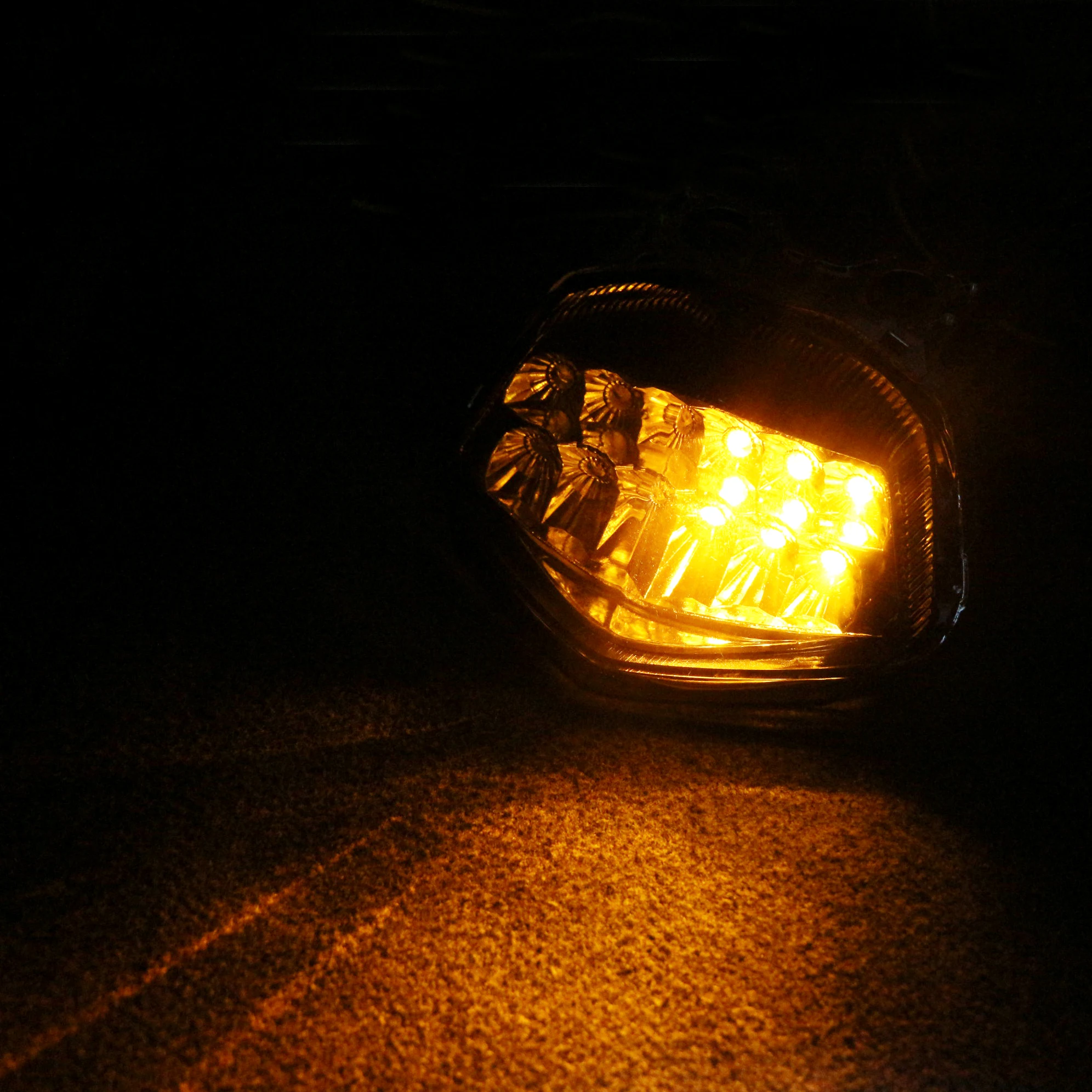 Встроенный задний фонарь световой сигнал заднего хода светильник вой поворота