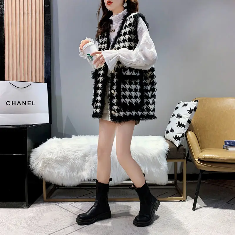 

Thousand Bird's Lady Vest Jacket Women's Spring and Autumn New Loose Small Fragrant Style Mink Knitted Vest