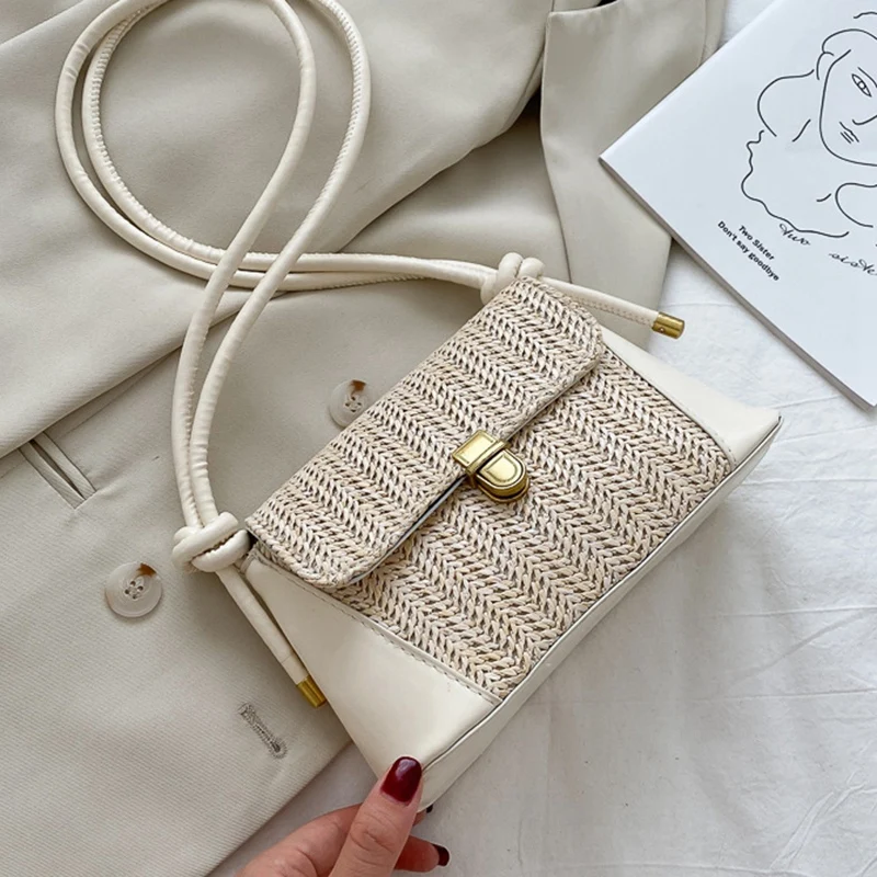 

2 Pcs Bag: 1 Pcs Stitching PU Leather Shoulder Bag & 1 Pcs Daisy Chain Simple Shoulder Bag