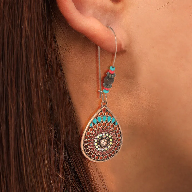 Женские серьги подвески в богемном стиле винтажном с цветами розовые вешалки для