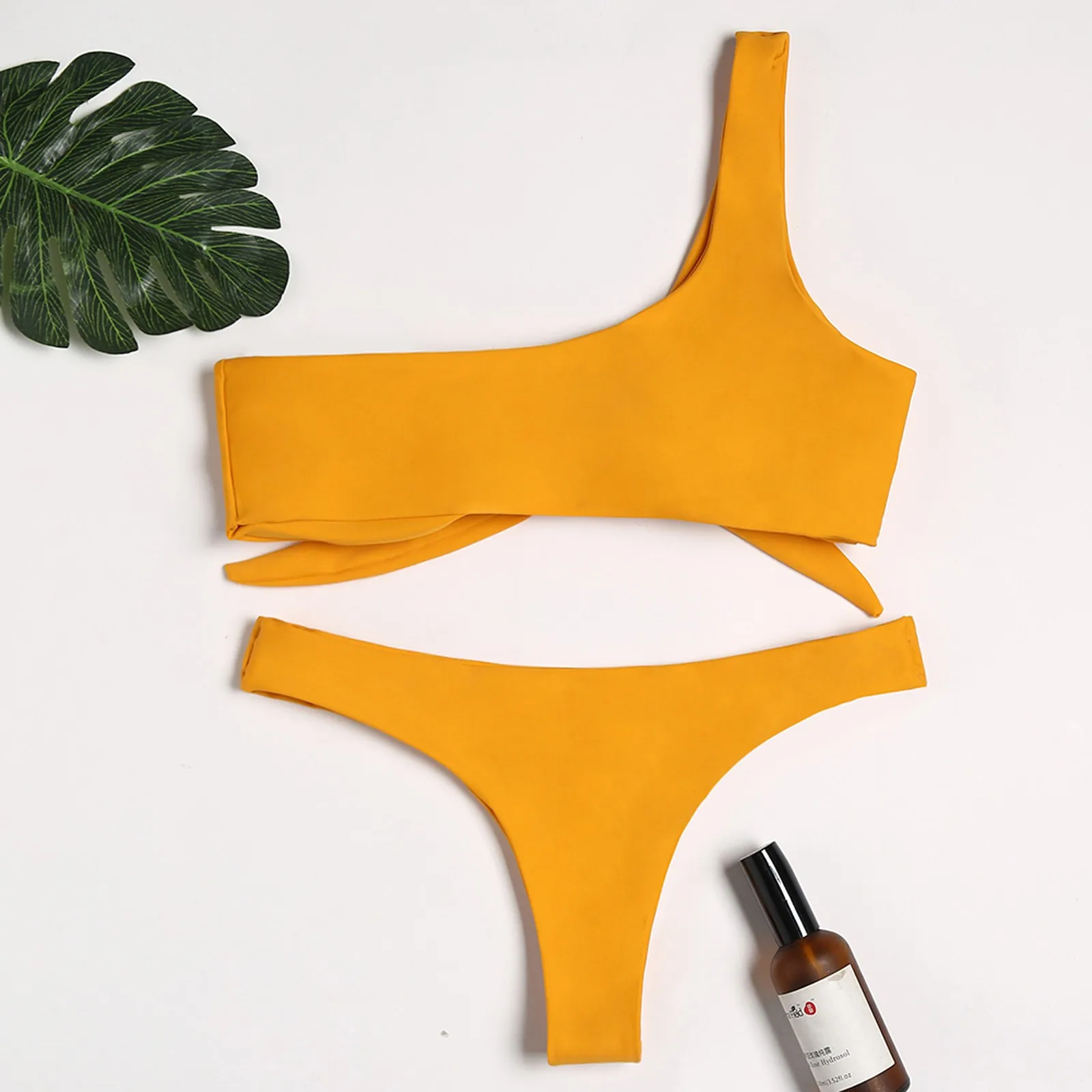 Комплекты бикини на одно плечо со шнуровкой женские купальники однотонные 2021