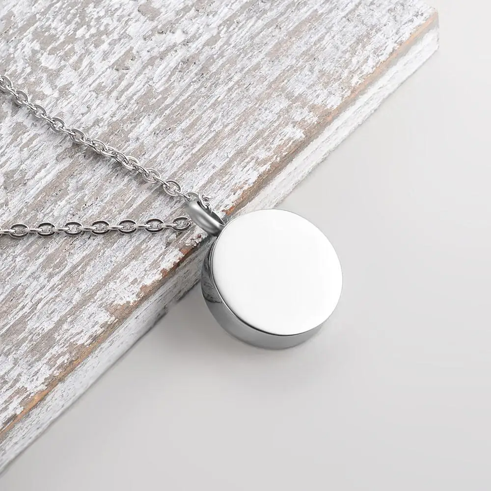 Бесплатная гравировка отпечатков лап животных Сердце из нержавеющей стали